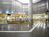 横浜市立中央図書館